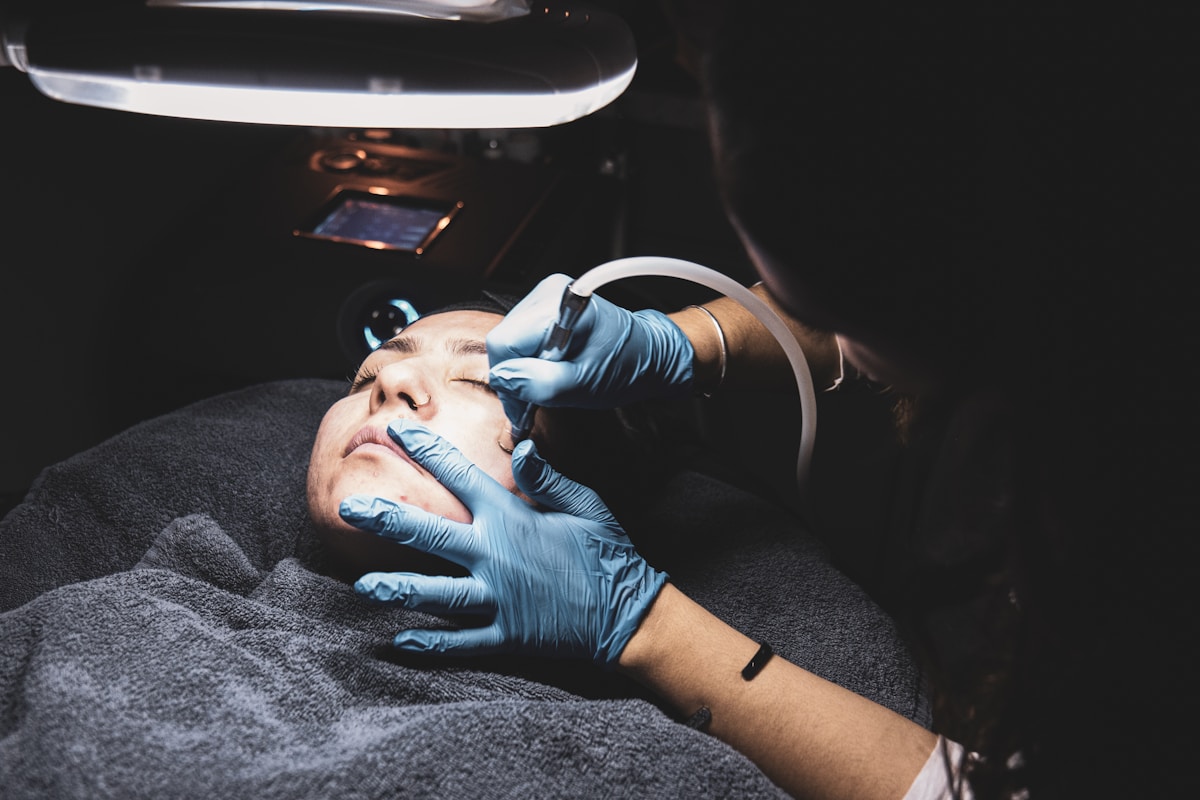 Acne scars laser treatment